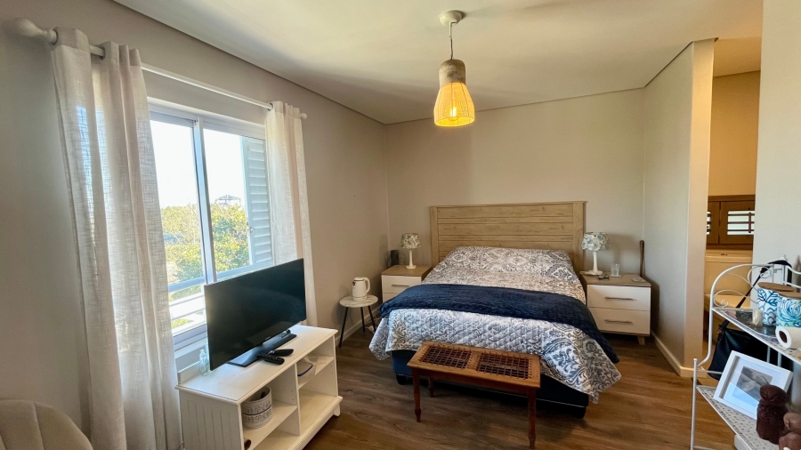 2 Bedroom Property for Sale in Somerset Lakes Western Cape